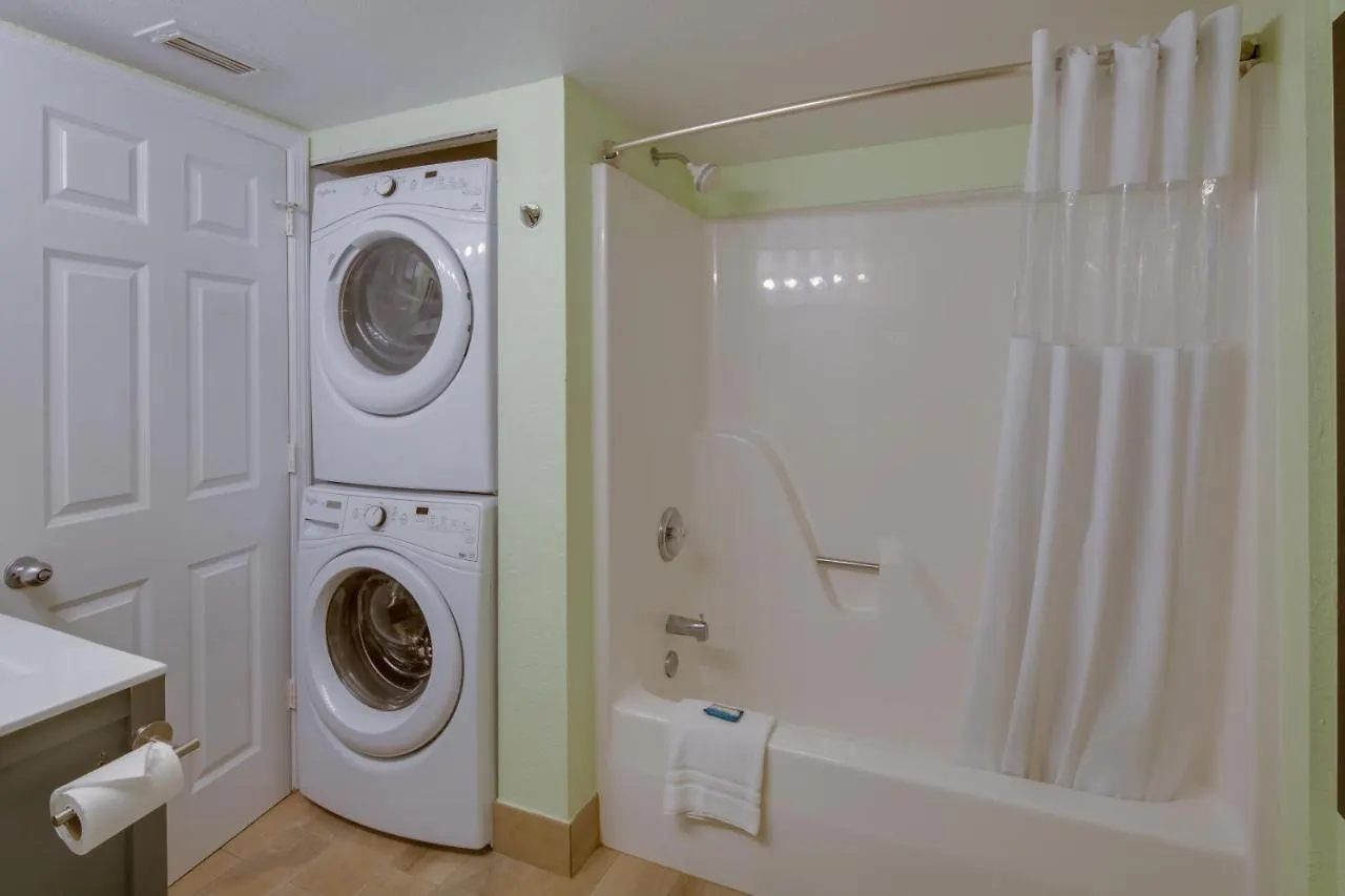 Sunrise Suites Cayo Cruz Suite #308 Key West